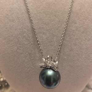 Elegant Silver Pearl Necklace